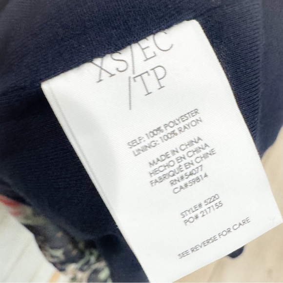 Cabi flowy chiffon floral spaghetti strap ruffle/ flounce cold shoulder top ❤️ - Picture 7 of 7